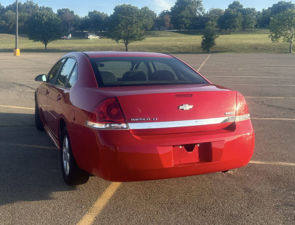 2011 CHEVROLET IMPALA LT