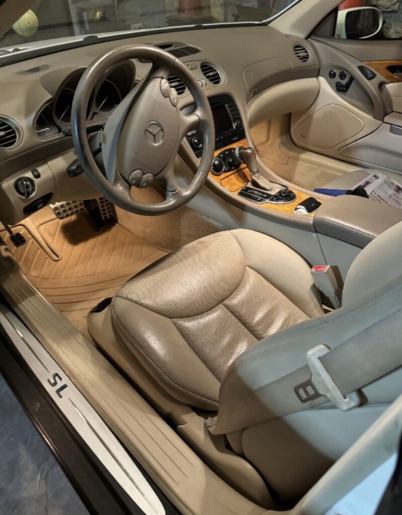 2005 Mercedes-Benz SL500 2-passenger Coupe/roadster