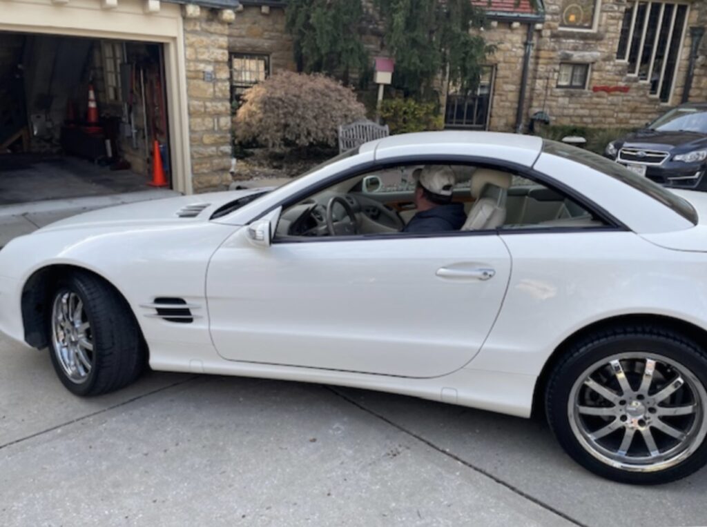 2005 Mercedes-Benz SL500 2-passenger Coupe/roadster