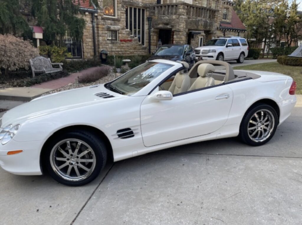2005 Mercedes-Benz SL500 2-passenger Coupe/roadster