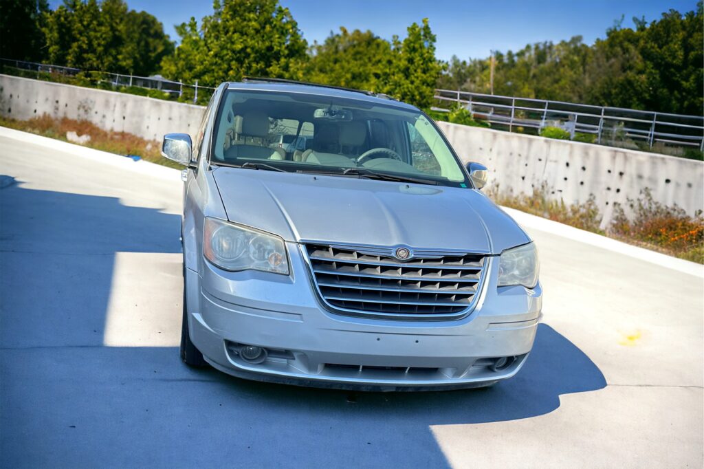 2008 Chrysler Town and Country