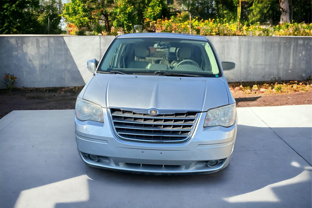 2008 Chrysler Town and Country