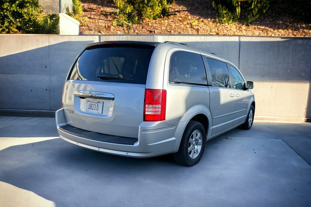 2008 Chrysler Town and Country
