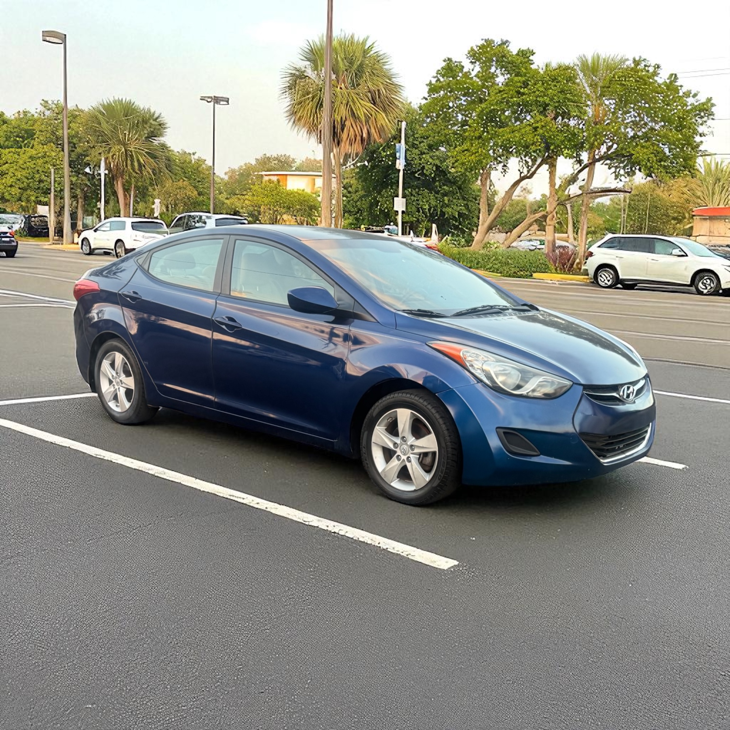 2013 HYUNDAI ELENTRA LIMITED