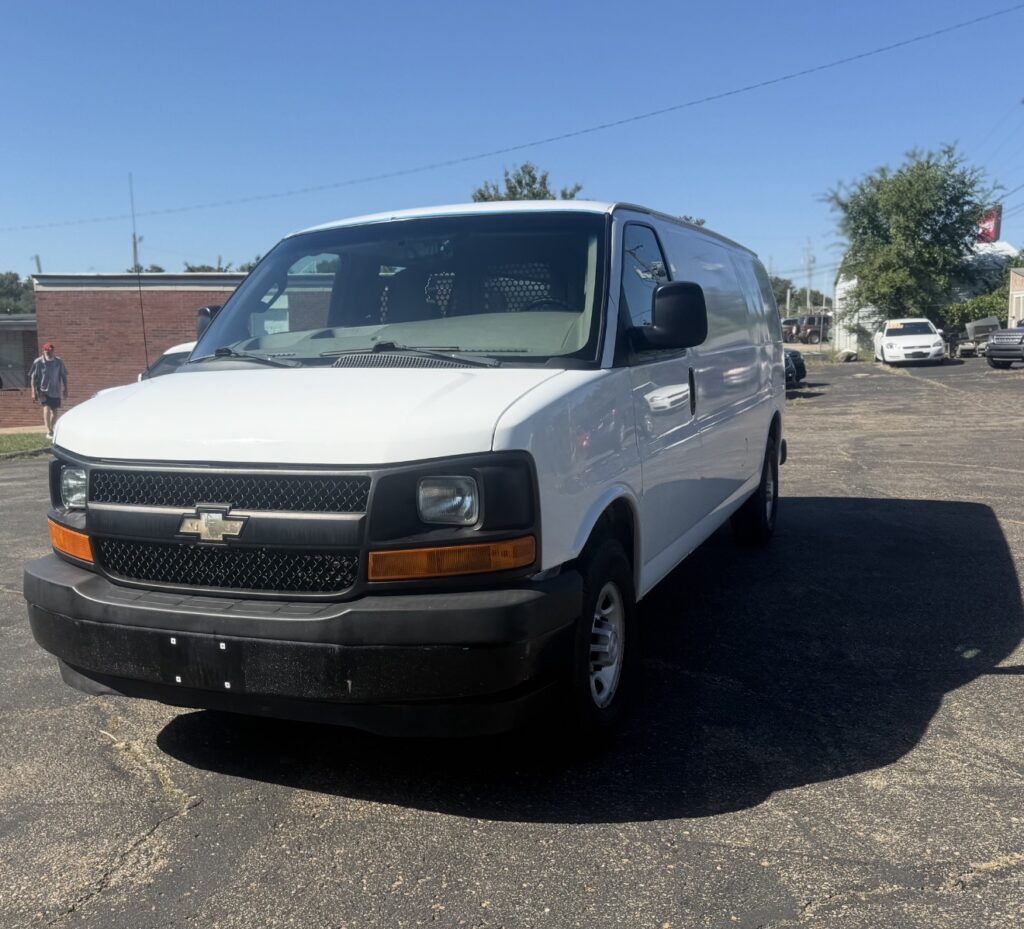 2017 Chevrolet Express 2500